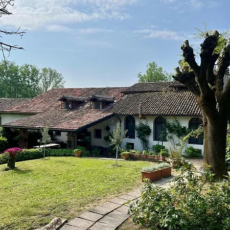 Villachiara - Old In Monferrato